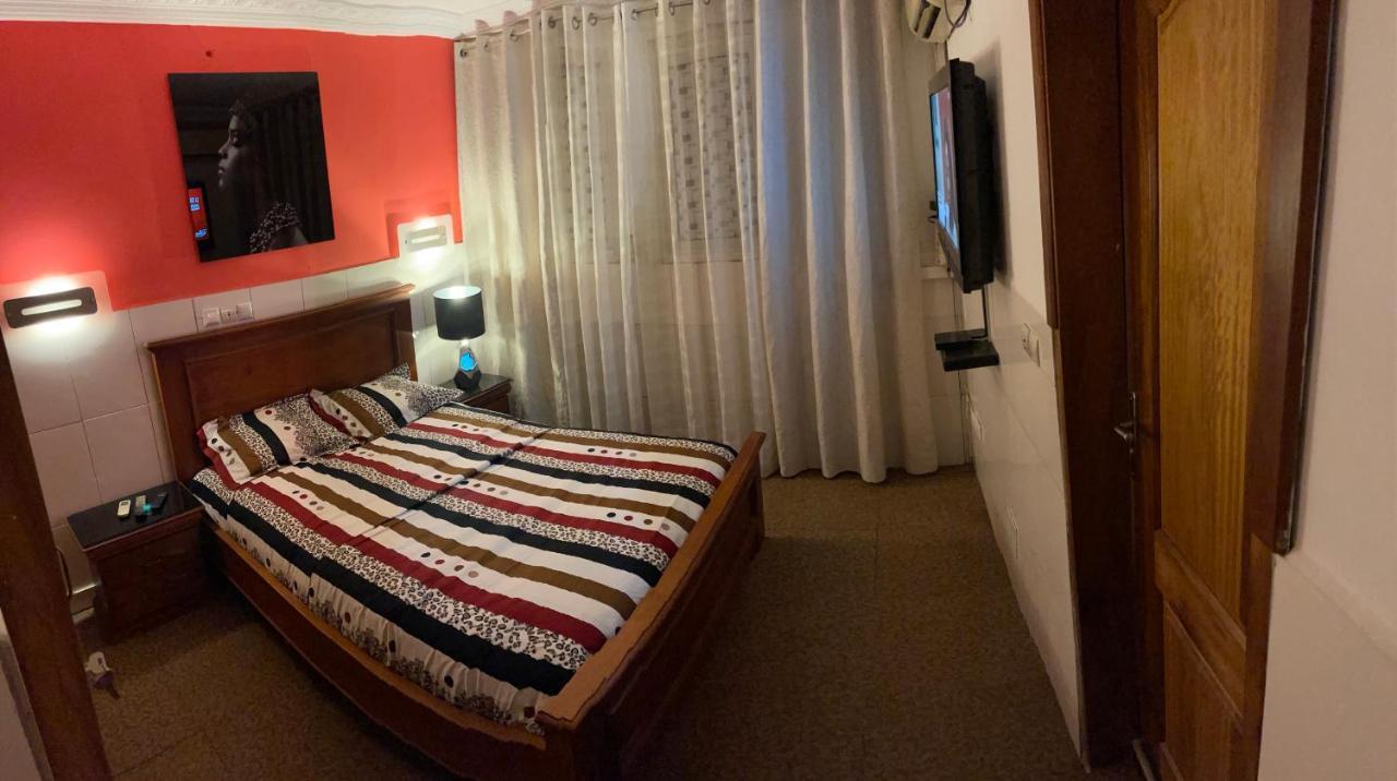 Homestay Appartement 2 Chambres Yaoundé Dış mekan fotoğraf